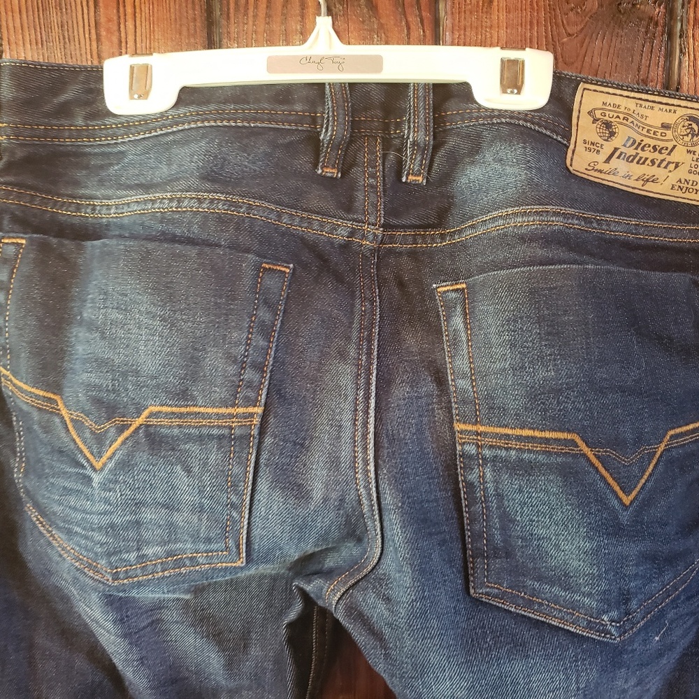 Size 32/30 mens Diesel Jeans